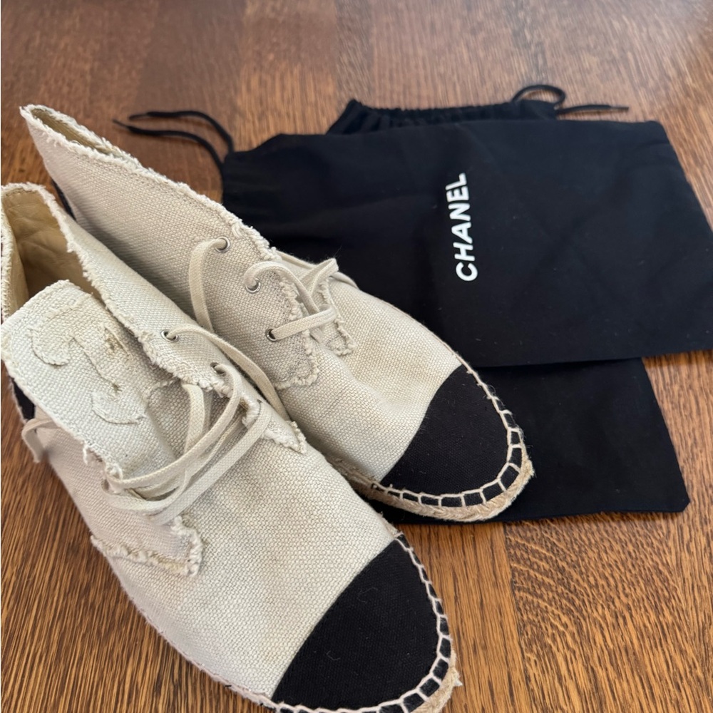 Chic Canvas Espadrille Boots - Black & Cream - Picture 4 of 10